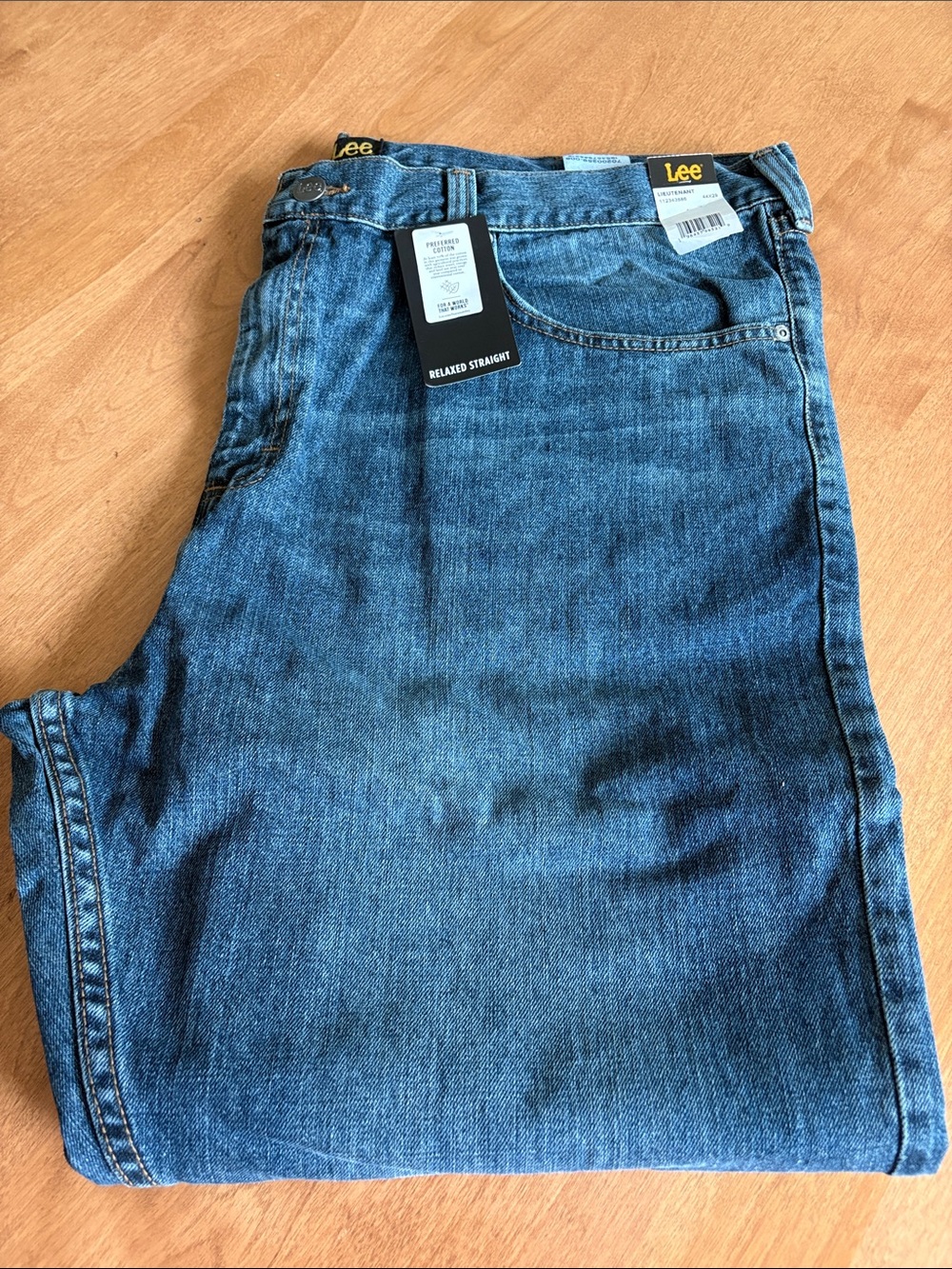 Lee Men’s Lieutenant Relaxed Straight Jeans in Blue Denim 44x29